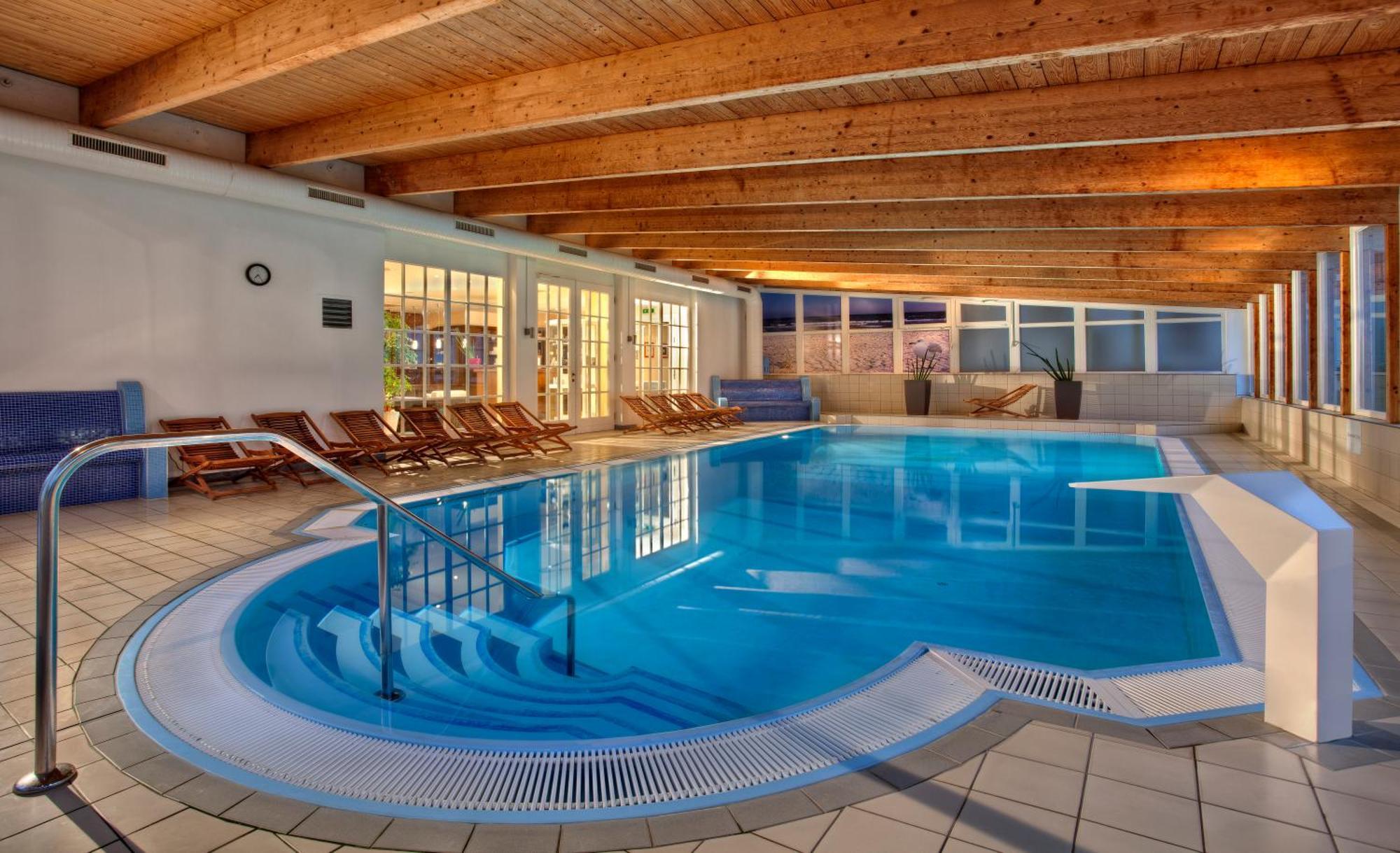 Hotel Vier Jahreszeiten Binz - Adults Only Exterior photo